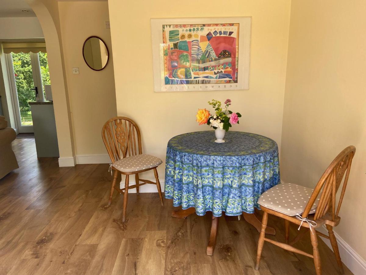 Oke Apple Cottage Shillingstone Buitenkant foto